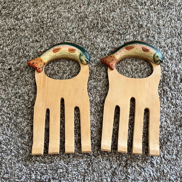 Set of 2 Salad Serving Hands Wood Salad Grabbers Natural Salad Forks 🐠 - Picture 2 of 10